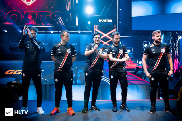 数学轶事：解析“马尔可夫链”在百家乐路单生成与分析中的应用。（数学漫谈：马尔可夫链如何驱动百家乐路单的生成与分析）