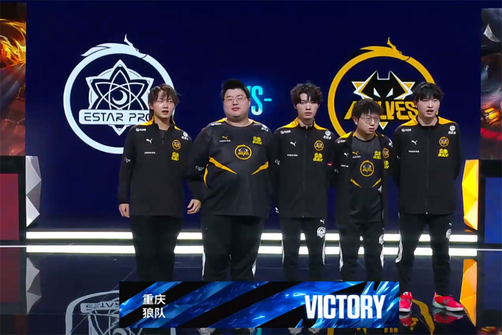 【前瞻】2025LPL春季赛 FPX vs WE，WE后劲不足FPX能否抓住机会